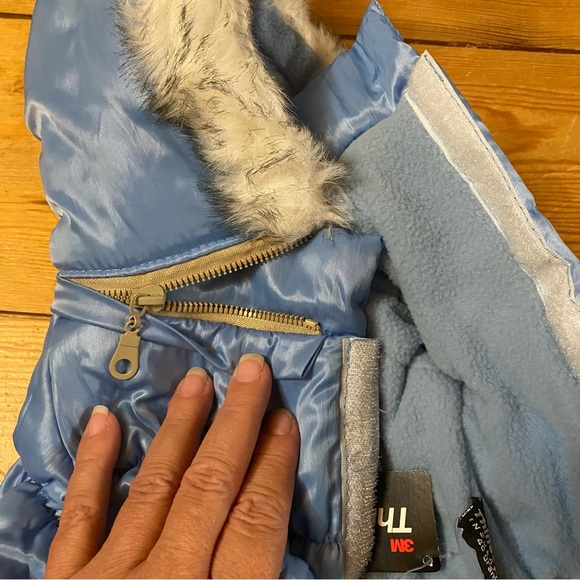 New Thinsulate Dog Coat - Picture 10 of 13